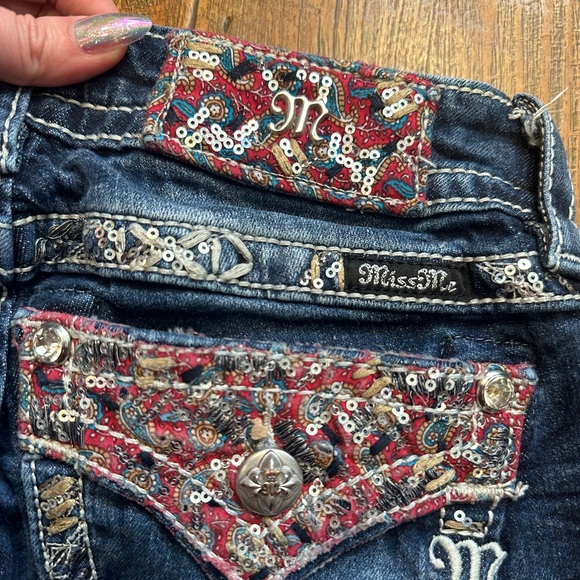 Miss Me Women's Embellished Denim Jeans - Picture 6 of 10